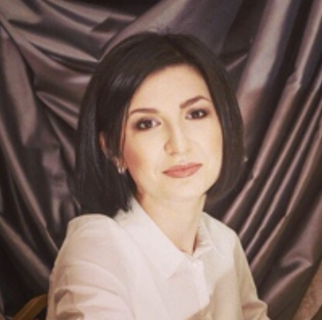 Елена Ишпанова, коммерческий директор Центра кровли Покрофф